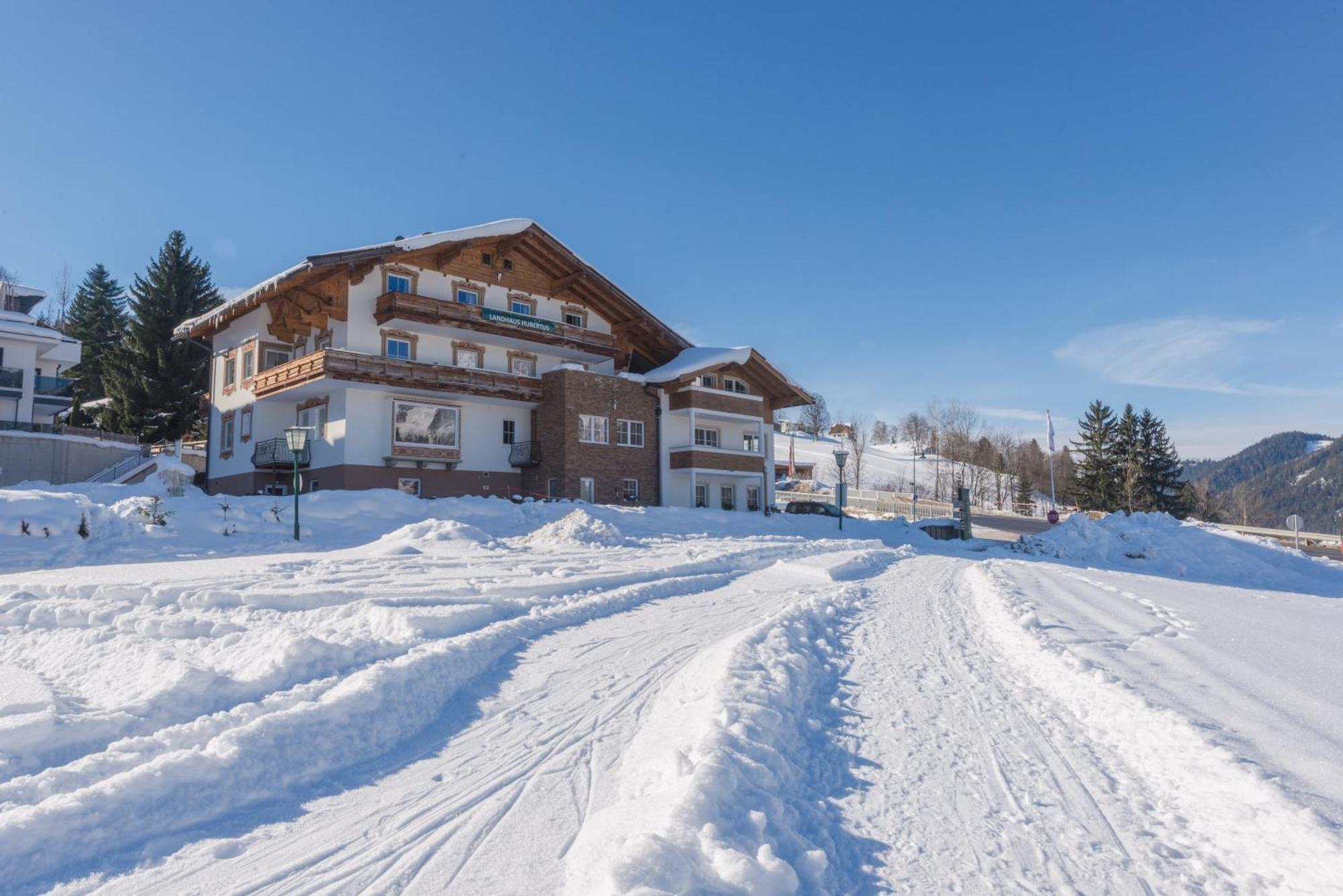 Appartements Landhaus Hubertus Wellness & Breakfast Schladming Eksteriør billede