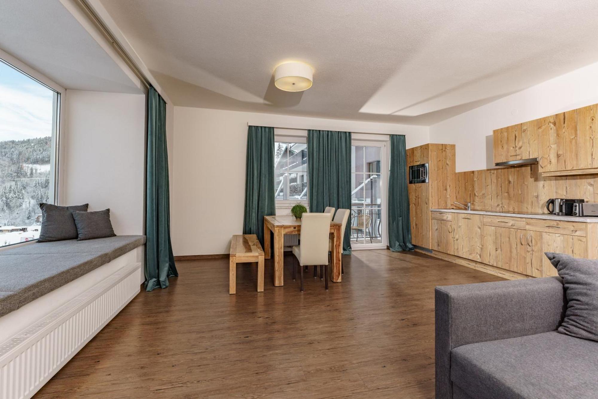 Appartements Landhaus Hubertus Wellness & Breakfast Schladming Eksteriør billede